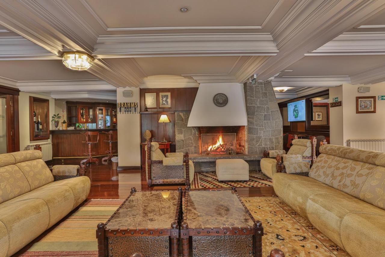 Campos do Jordão Le Suisse Elegance Hotel מראה חיצוני תמונה
